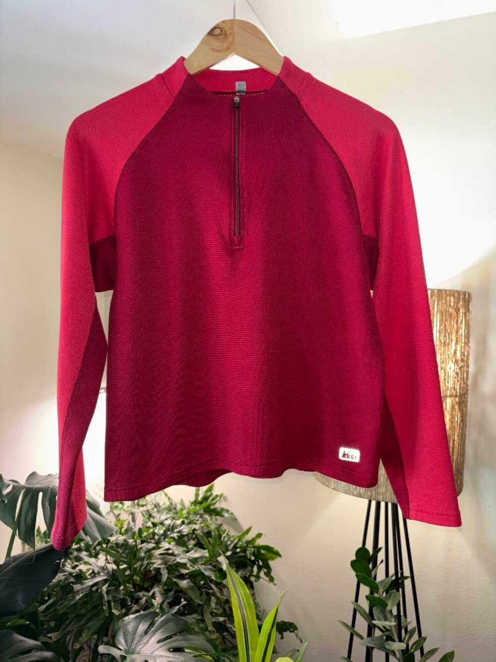 REI Women's Lightweight 1/4 Zip Pullover - Two-Tone Red (Size M)